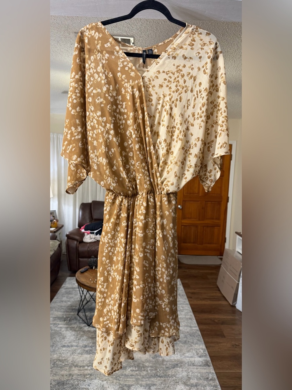 Versona Tan & Cream Animal Print Flowy Dress 🤎